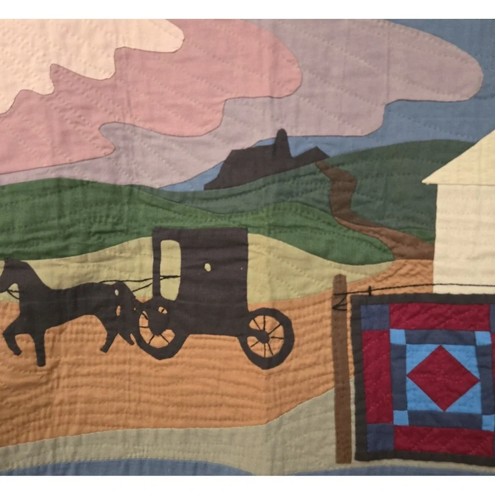 Annie Stoltzfus Amish Handmade quilt wallhanging 24.5